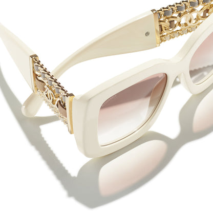 CHANEL 5535Q Cat-Eye