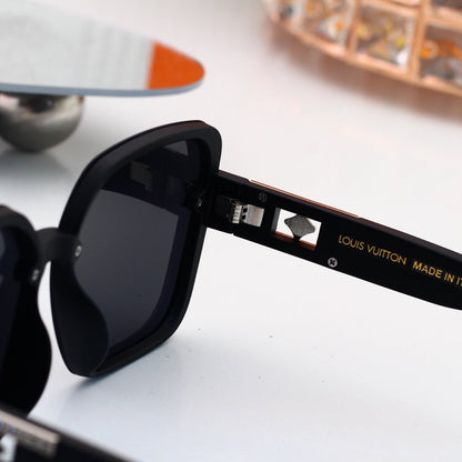 Louis vuitton Metal Logo Oversized Sunglasses 0921 Butterfly