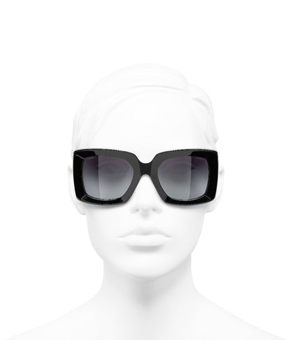 CHANEL 5435 Square
